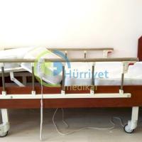 Ev Tipi Ahşap 2 Motorlu Hasta Karyolası
