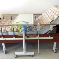 Ev Tipi Ahşap 2 Motorlu Hasta Karyolası